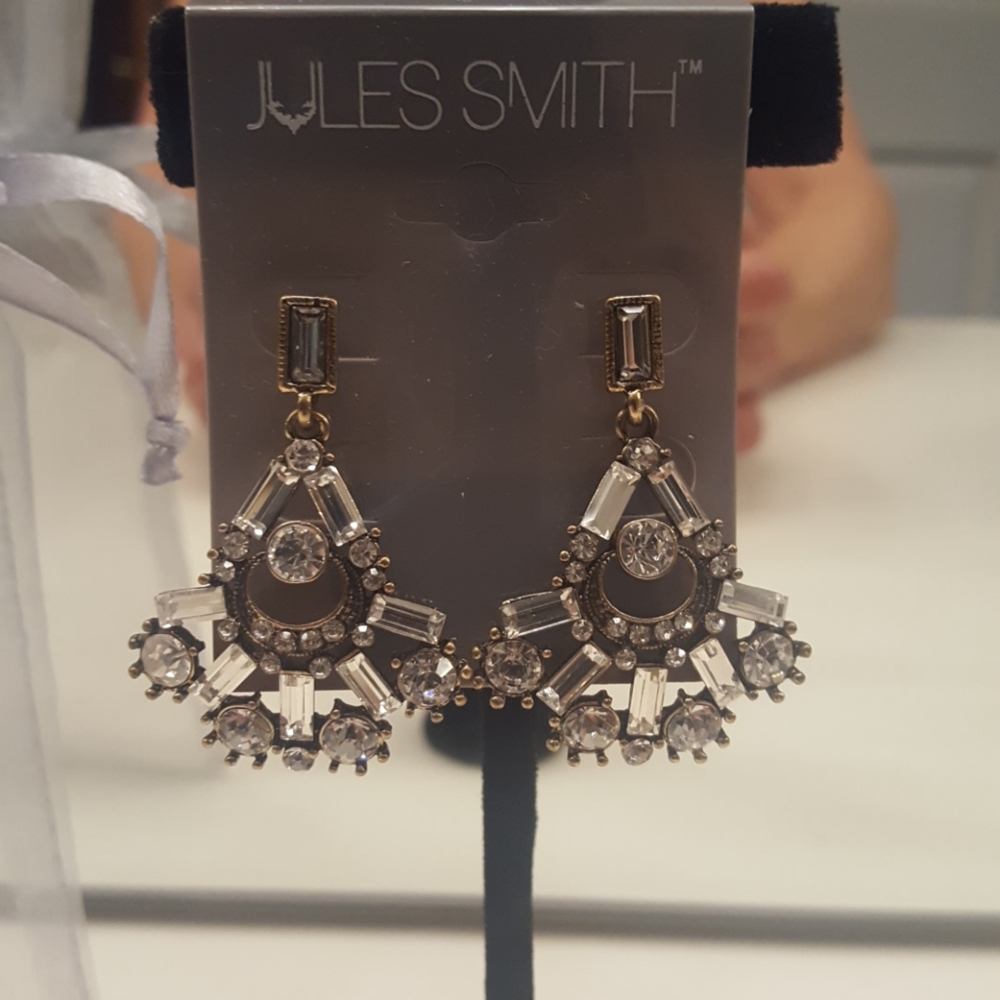 πHPπ JULES SMITH SONIA CHANDELIER EARRINGS NEIMAN MARC - Picture 1 of 4